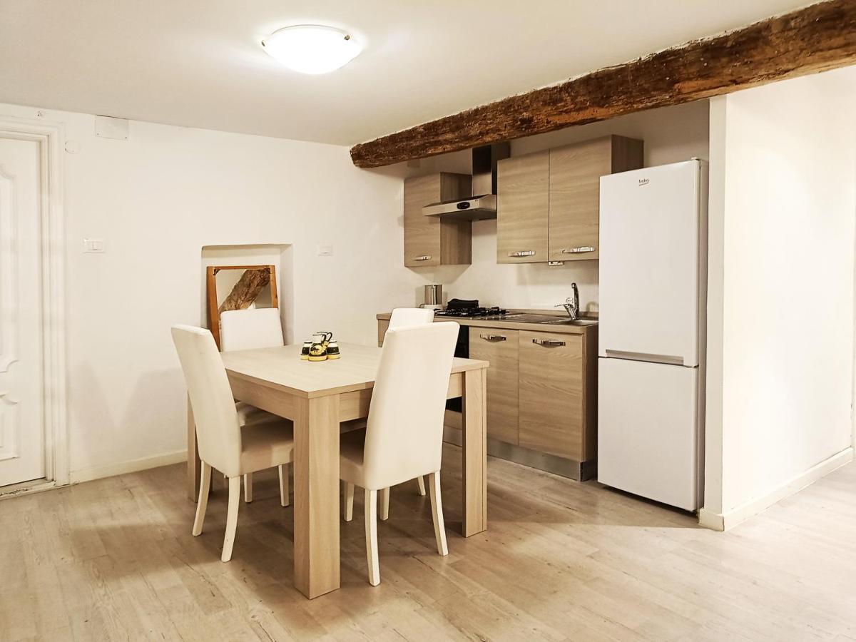 Daste 36 Apartment